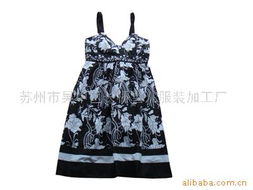 蘇州市吳中區(qū)長橋雪兒服裝加工廠 專注批發(fā)高品質(zhì)背心與吊帶衫